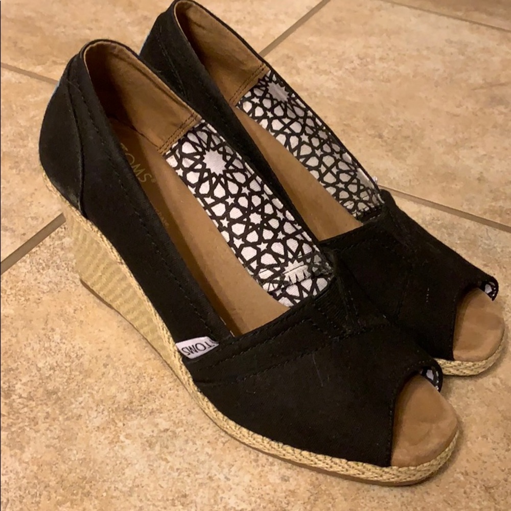 Toms wedges - Size 8